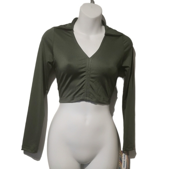 NWT navy green v neck open tie back small top - Picture 1 of 6